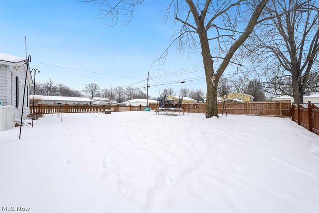 1727 W 41st Street, Lorain, OH 44053