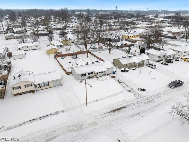 1727 W 41st Street, Lorain, OH 44053