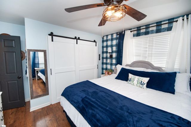 905 Henderson Road, Chesnee, SC 29323