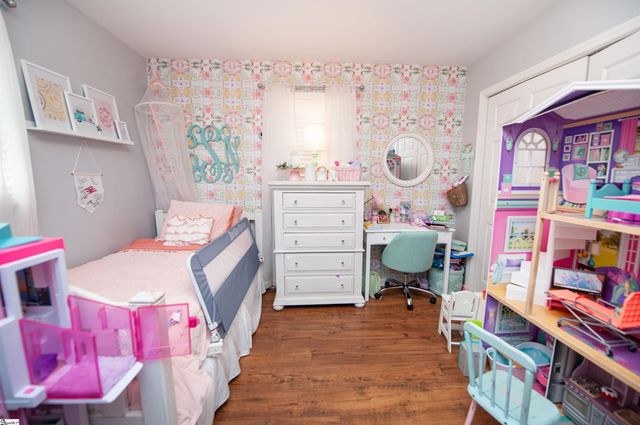 905 Henderson Road, Chesnee, SC 29323