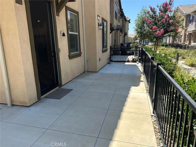 16502 Casa Grande Avenue 207, Fontana, CA 92336