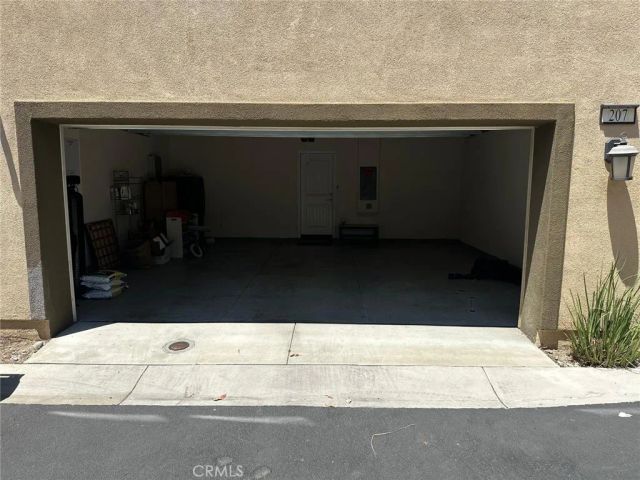 16502 Casa Grande Avenue 207, Fontana, CA 92336