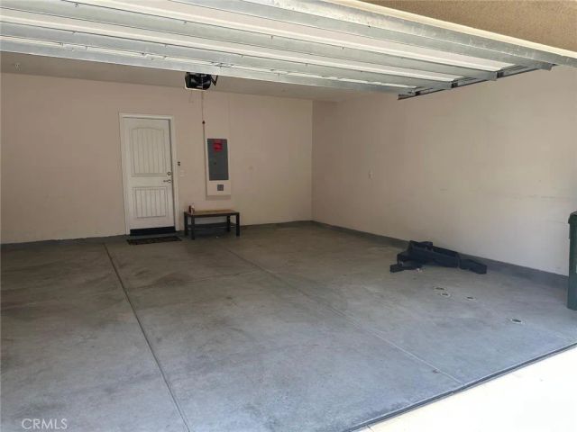 16502 Casa Grande Avenue 207, Fontana, CA 92336