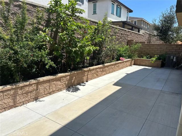 16502 Casa Grande Avenue 207, Fontana, CA 92336