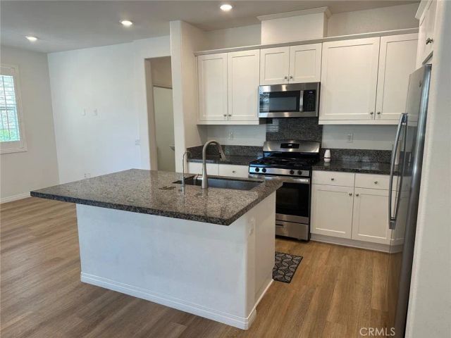 16502 Casa Grande Avenue 207, Fontana, CA 92336