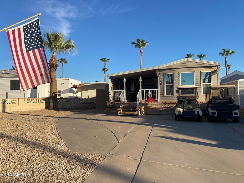 2323 W POMO Avenue, Apache Junction, AZ 85119 — exterior