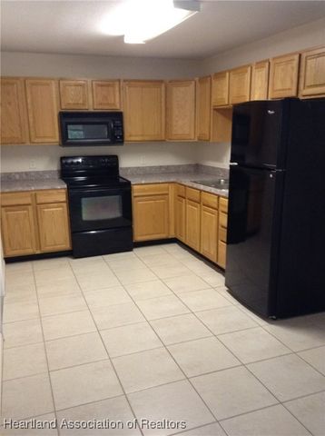 214 Pigeon Avenue, Sebring, FL 33872