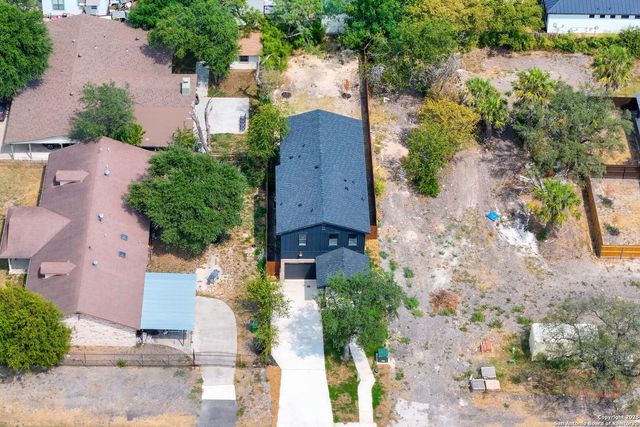 118 San Antonio Blvd, San Antonio, TX 78201