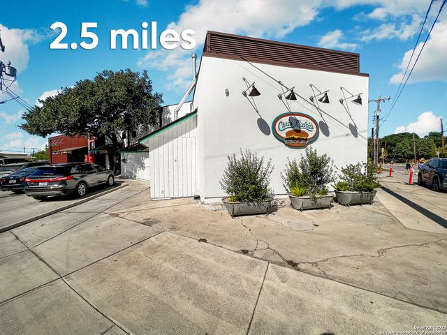 118 San Antonio Blvd, San Antonio, TX 78201