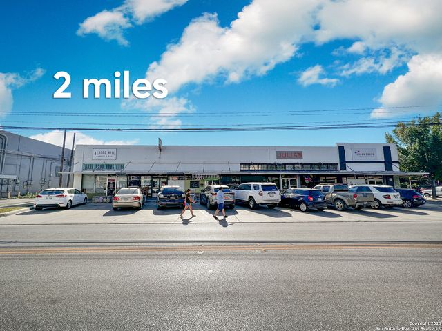 118 San Antonio Blvd, San Antonio, TX 78201
