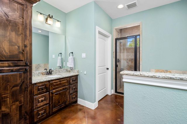 20585 Sh 146 N, Liberty, TX 77575