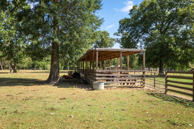 20585 Sh 146 N, Liberty, TX 77575