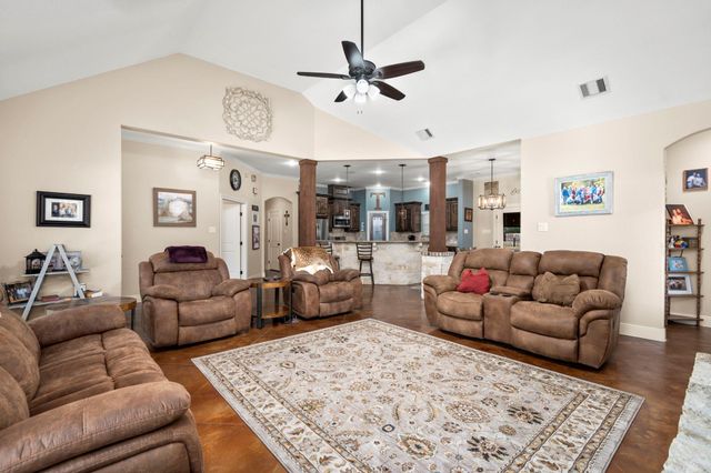 20585 Sh 146 N, Liberty, TX 77575