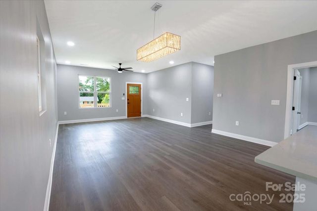 609 Maple Street, Chester, SC 29706