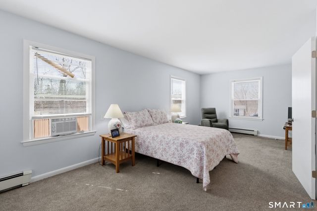 9 Evas Drive, Brookfield, CT 06804