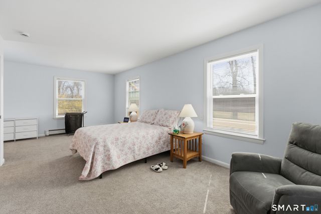 9 Evas Drive, Brookfield, CT 06804