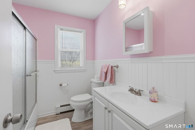 9 Evas Drive, Brookfield, CT 06804