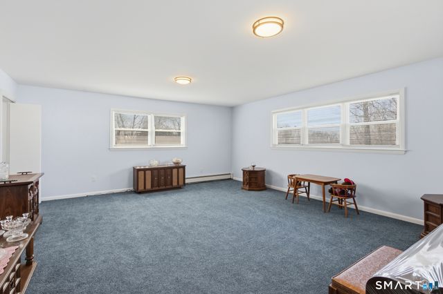 9 Evas Drive, Brookfield, CT 06804