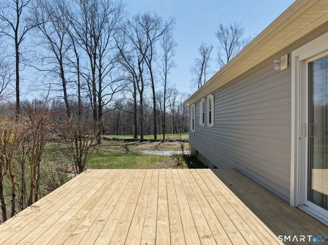 9 Evas Drive, Brookfield, CT 06804