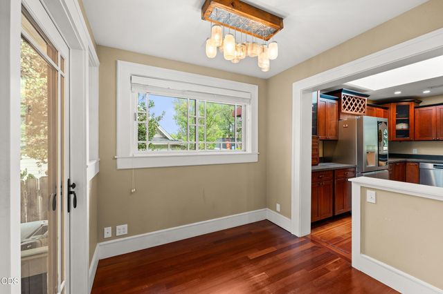 364 Hargadine Street, Ashland, OR 97520