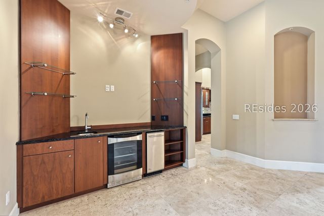 1 Victory Point Ln, Bluffton, SC 29910