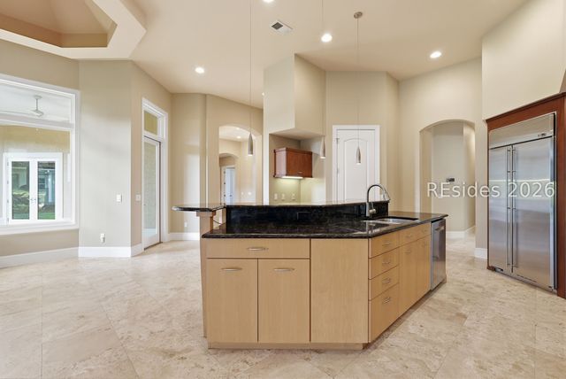 1 Victory Point Ln, Bluffton, SC 29910