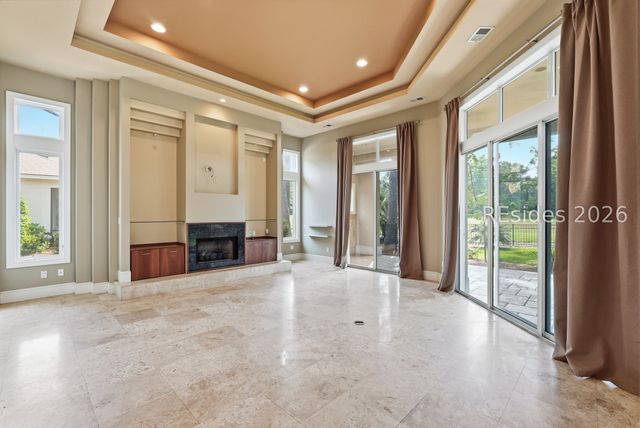1 Victory Point Ln, Bluffton, SC 29910
