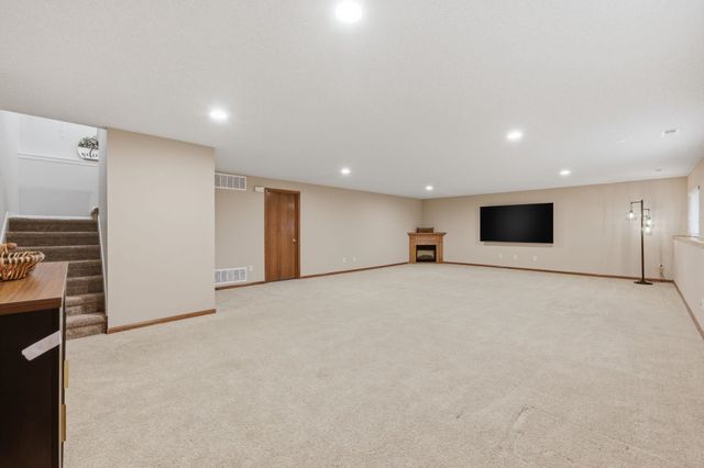 4815 N Wyndham Rd, Park City, KS 67219