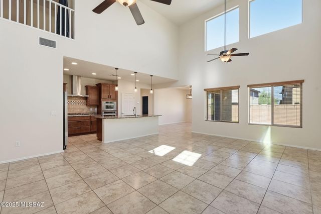 10839 E Deep Sky Drive, Tucson, AZ 85747