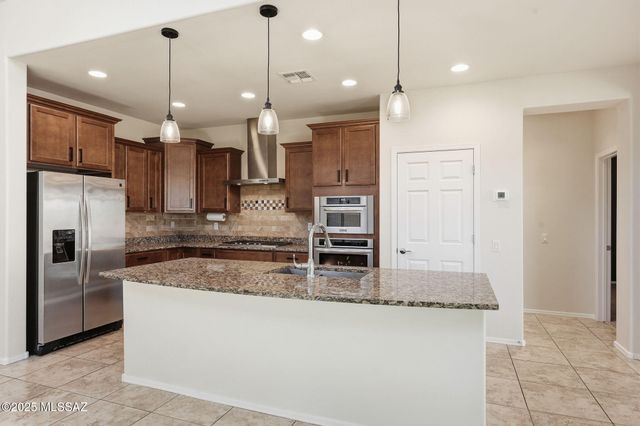 10839 E Deep Sky Drive, Tucson, AZ 85747