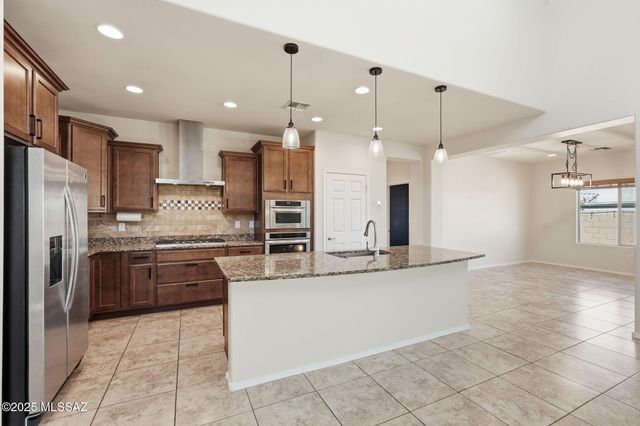 10839 E Deep Sky Drive, Tucson, AZ 85747