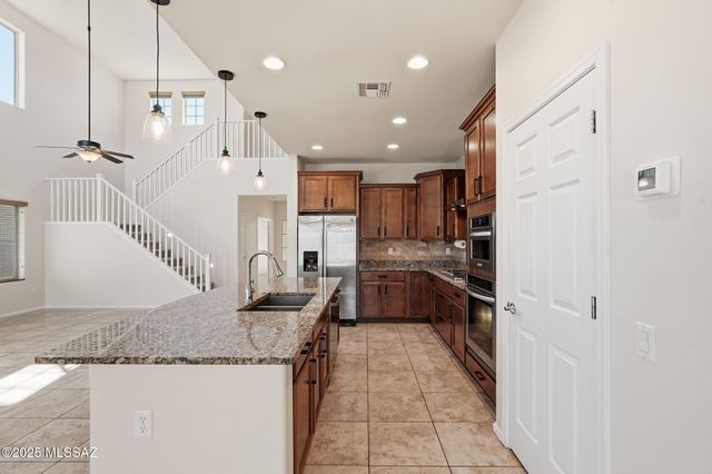 10839 E Deep Sky Drive, Tucson, AZ 85747