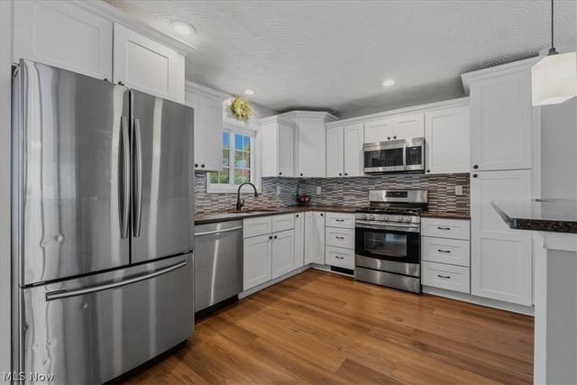 303 59th Street, Vienna, WV 26105