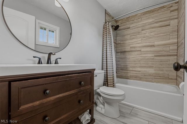 303 59th Street, Vienna, WV 26105
