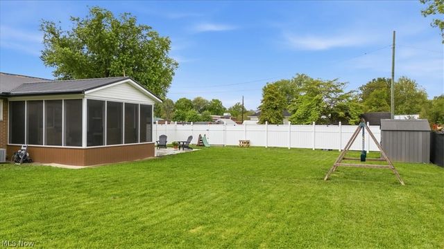 303 59th Street, Vienna, WV 26105
