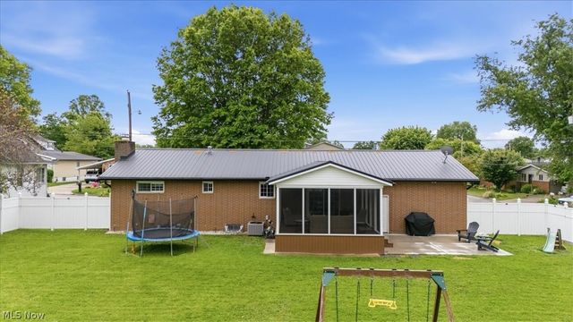 303 59th Street, Vienna, WV 26105