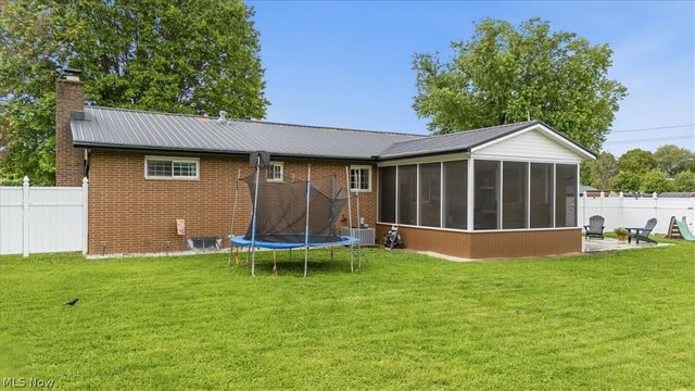 303 59th Street, Vienna, WV 26105