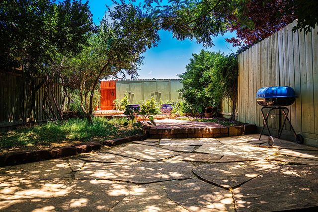 8 New Village Avenue, Santa Fe, NM 87508