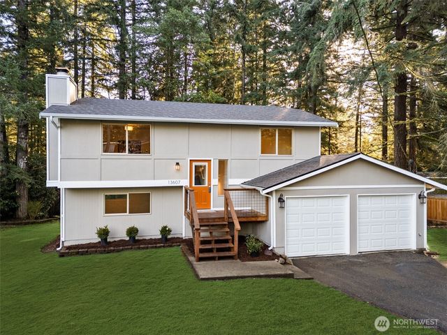 13607 97th Avenue NW, Gig Harbor, WA 98329