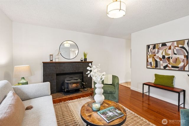 13607 97th Avenue NW, Gig Harbor, WA 98329
