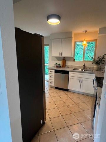13607 97th Avenue NW, Gig Harbor, WA 98329