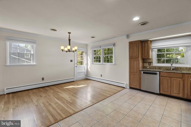 2802 GREENWAY DR, Ellicott City, MD 21042