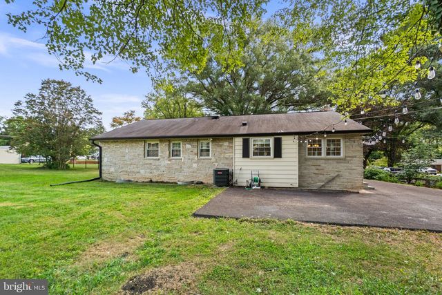 2802 GREENWAY DR, Ellicott City, MD 21042