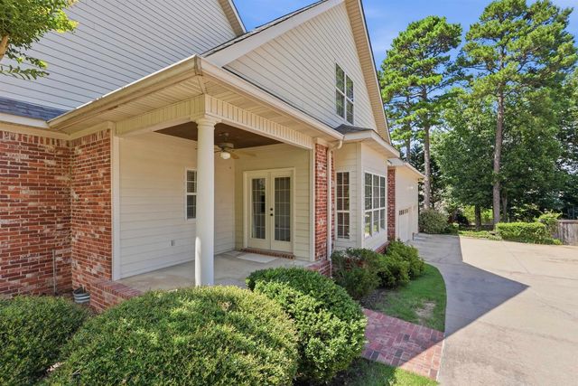 22 Bayonne Court, Little Rock, AR 72223