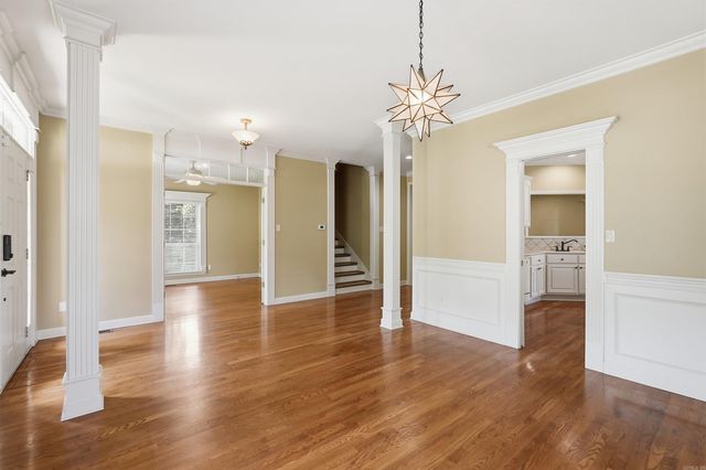 22 Bayonne Court, Little Rock, AR 72223
