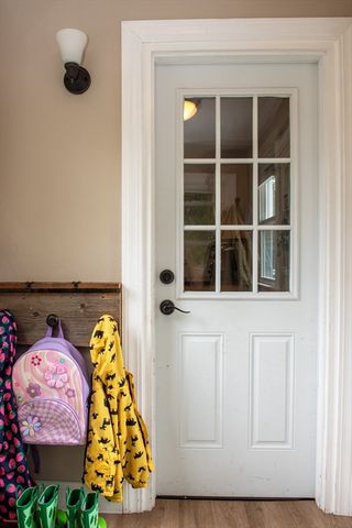 15 Lambert Av, Stoughton, MA 02072