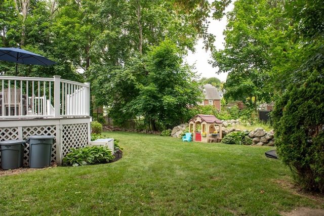 15 Lambert Av, Stoughton, MA 02072