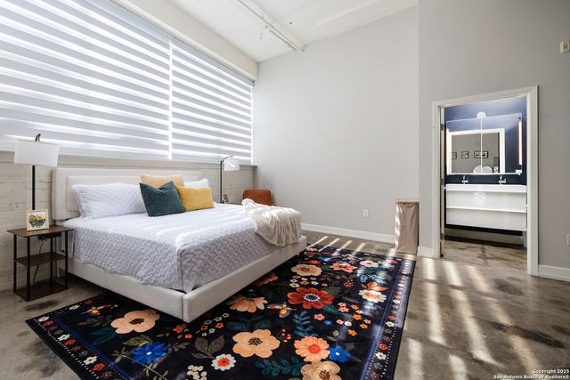 1401 S Flores St Apt 202, San Antonio, TX 78204