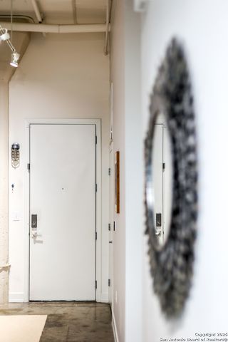 1401 S Flores St Apt 202, San Antonio, TX 78204