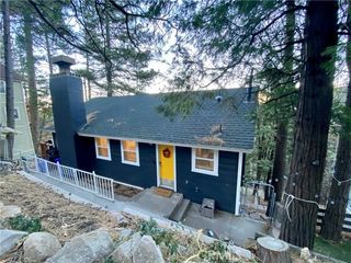 23870 Lakeview, Crestline, CA 92325
